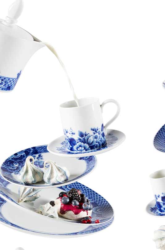 Tea Cup and Saucer image number null
