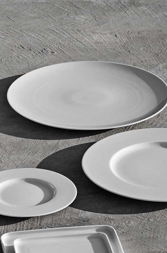 Dinner Plate image number null