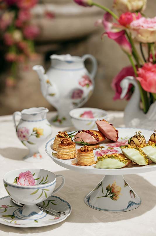 Large Cake Stand image number null