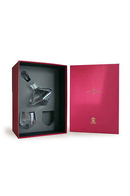 Whisky Decanter and 2 Old Fashion image number null