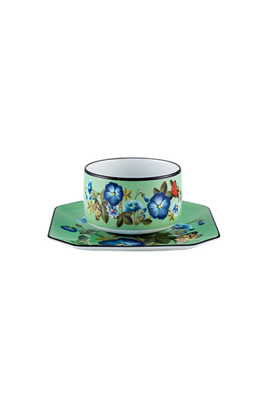 Set 4 Tea Cups with Saucers image number null