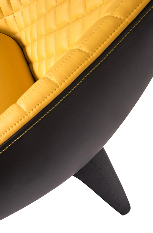 Armchair image number null