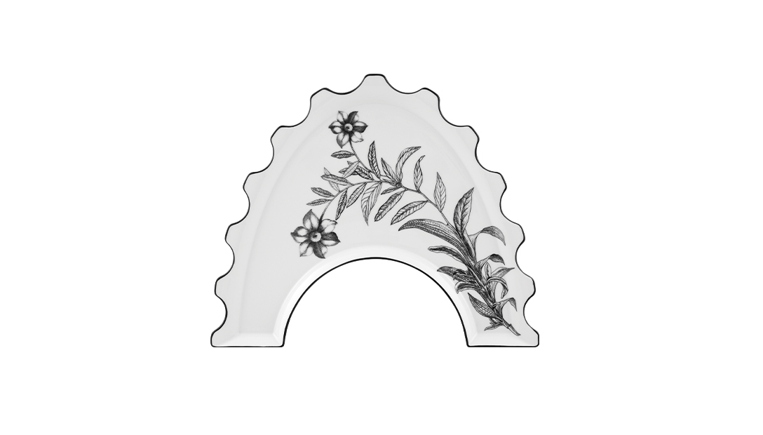 Half Moon Tray F image number null