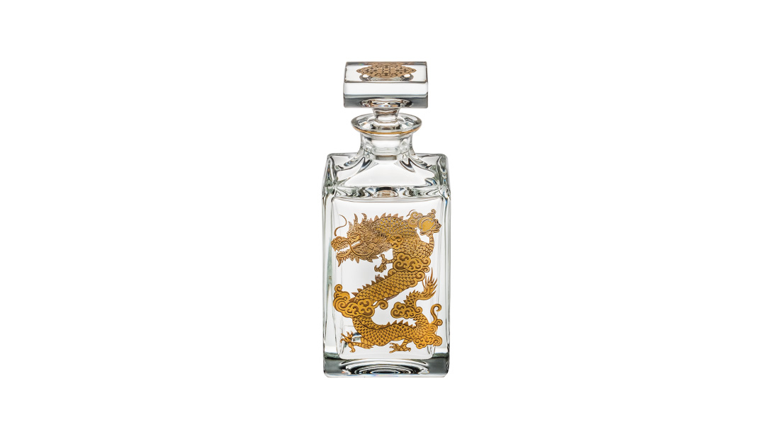 Whisky Decanter with Gold Dragon image number null